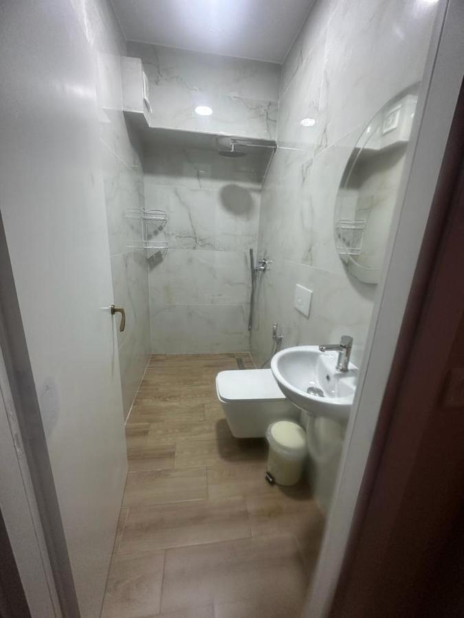 Hotel Her Vlorë Extérieur photo