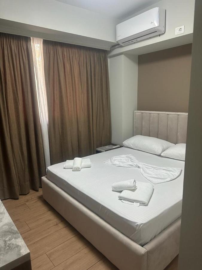 Hotel Her Vlorë Extérieur photo