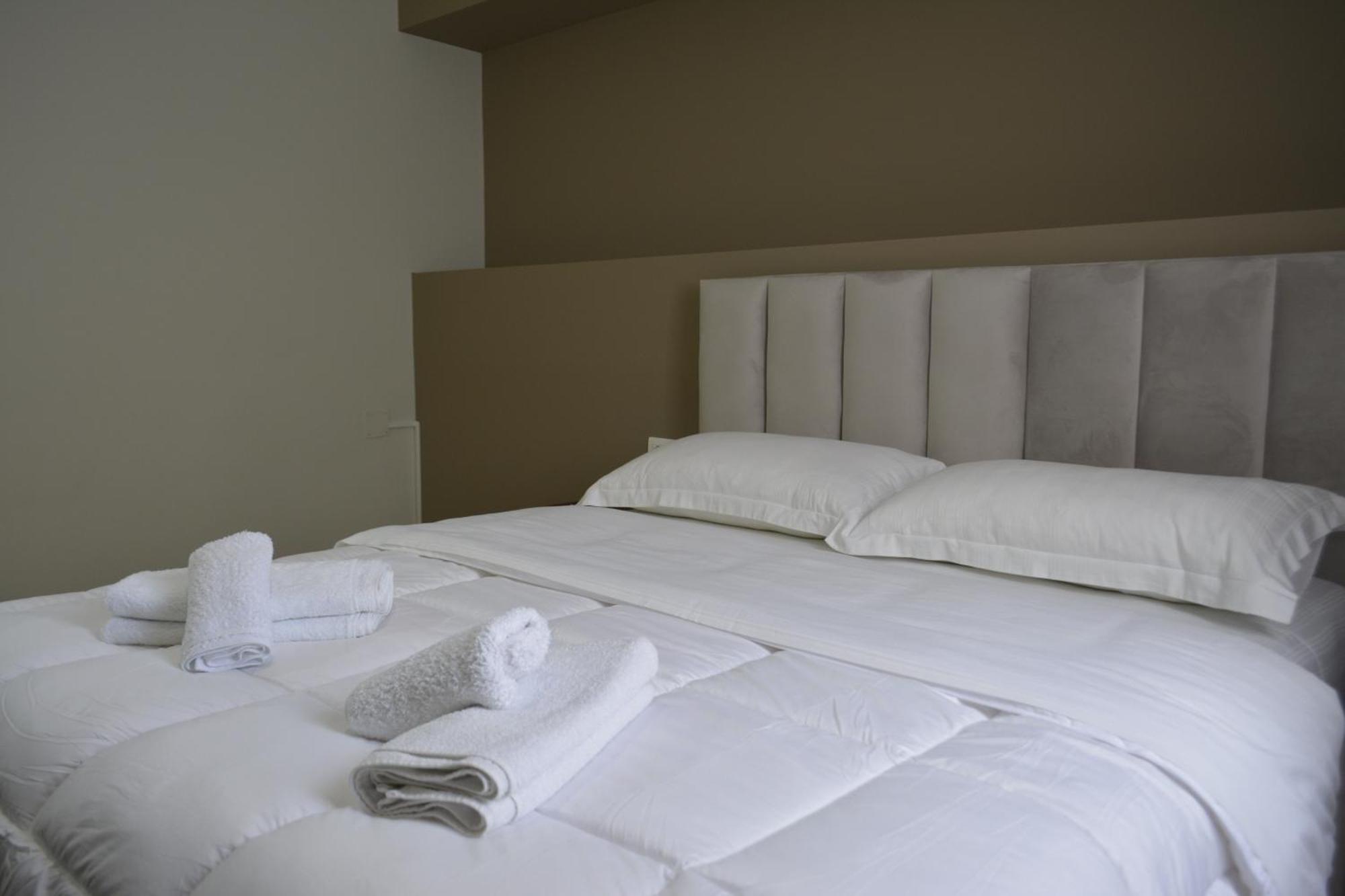 Hotel Her Vlorë Extérieur photo